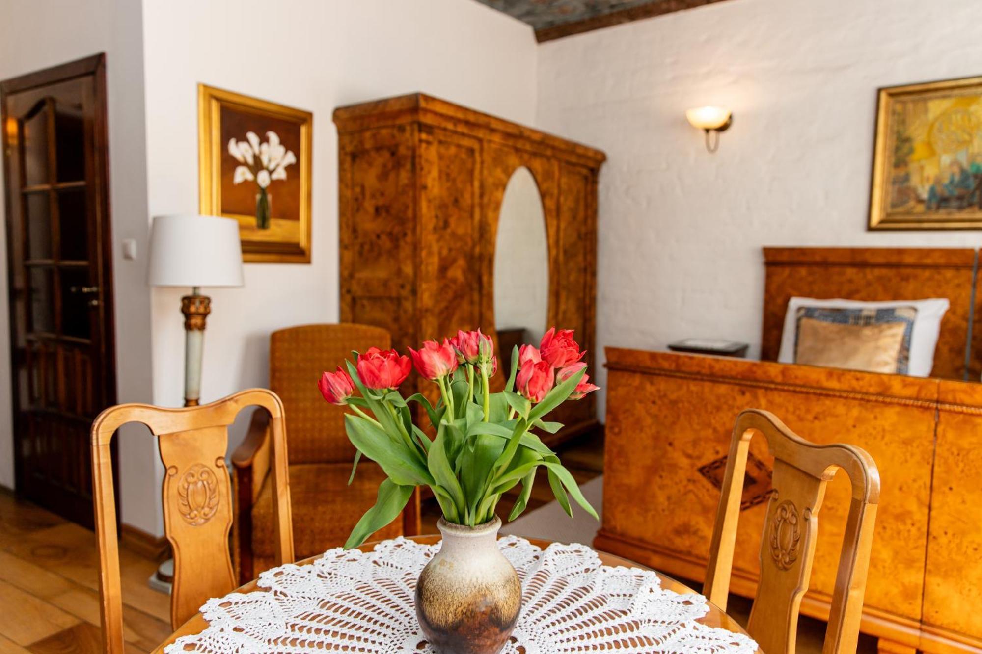 Apartamenty Molus Na Rynku Staromiejskim Torun Exterior photo