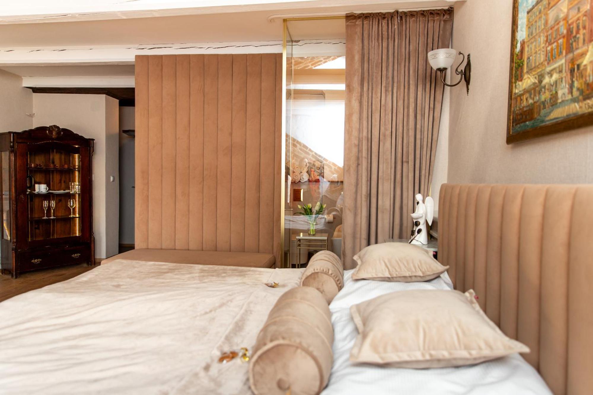 Apartamenty Molus Na Rynku Staromiejskim Torun Exterior photo
